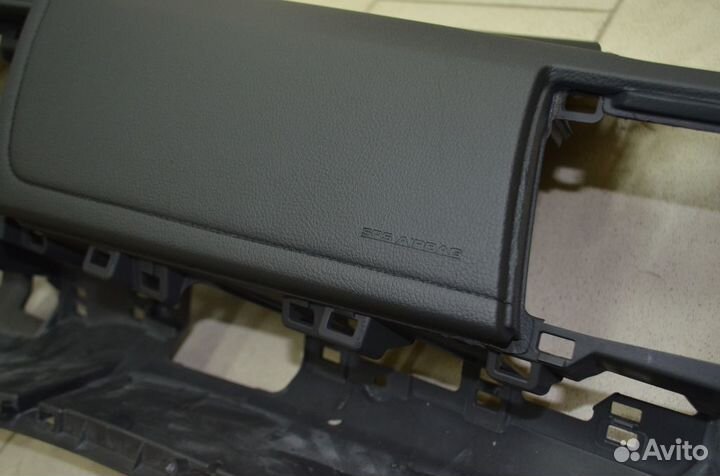 Торпедо панель приборов Toyota Highlander New