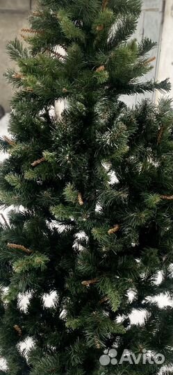 Елка искусственная 210