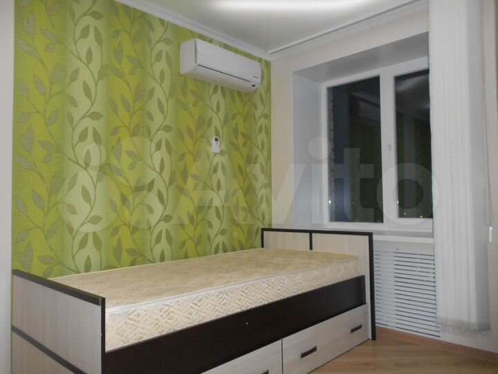 Комната 13 м² в 4-к., 9/9 эт.