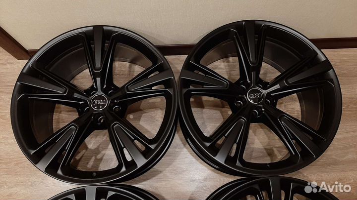 Оригинальные диски Audi Q8 R21 Германия
