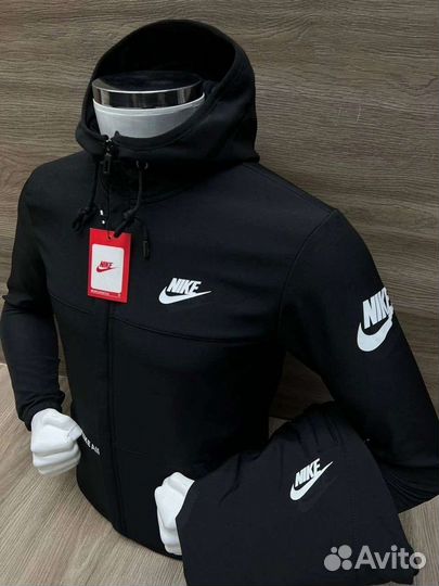 Спортивный костюм Nike (на флисе)