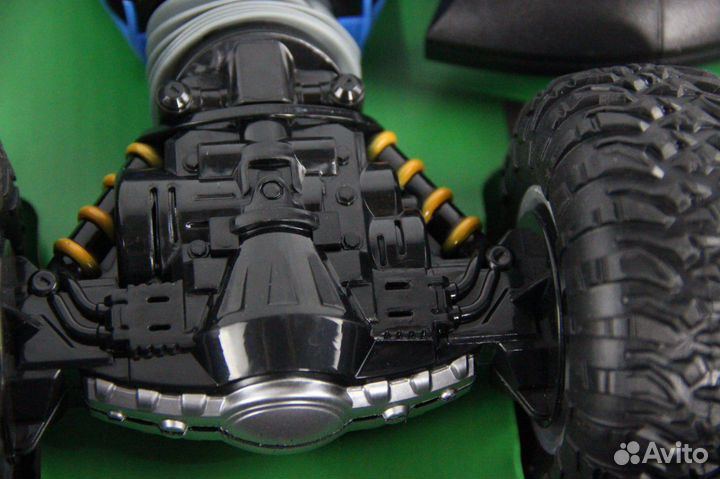 Радиоуправляемый внедорожник-перевертыш синий