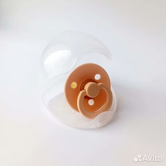 Футляр контейнер для пустышки