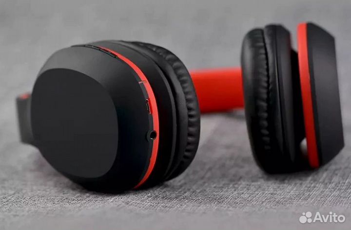 Беспроводные наушники Celebrat A18 Wireless Headse