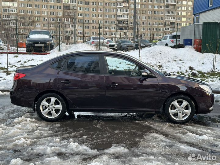 Hyundai Elantra 1.6 МТ, 2011, 95 300 км