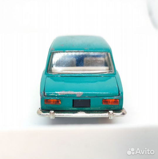 Модель СССР 1:43 ваз 2101