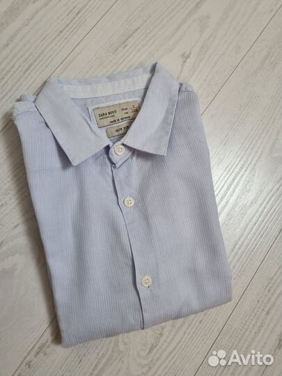 Рубашка Zara 122 голубая новая