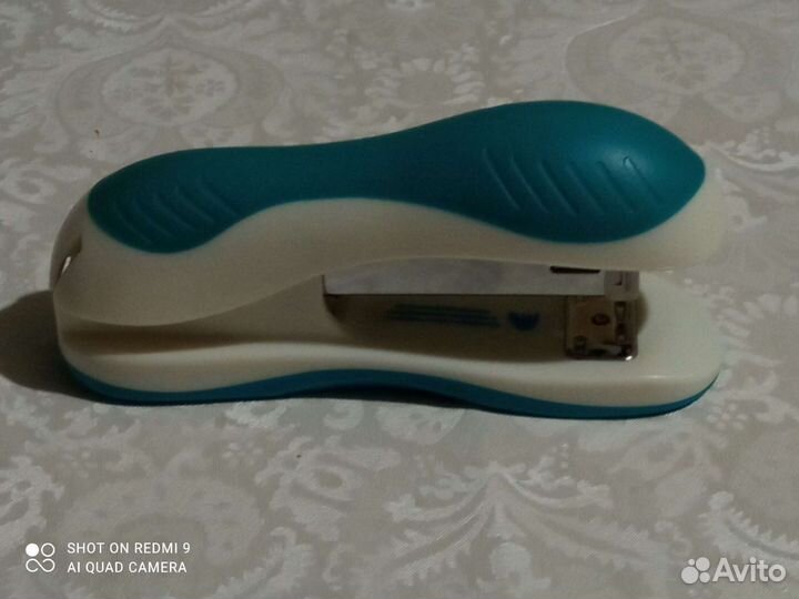 Степлер канцелярский