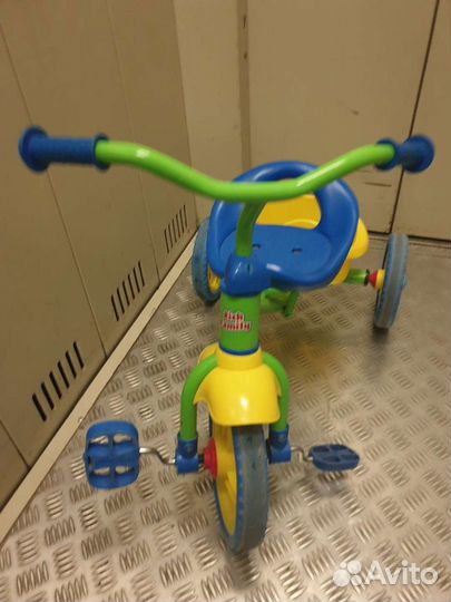 Детский трехколесный велосипед