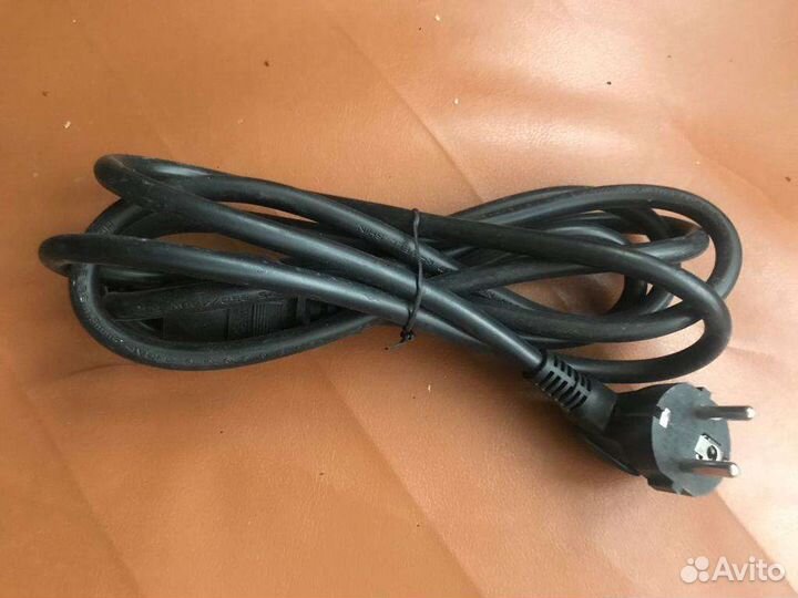 Кабель питания c13