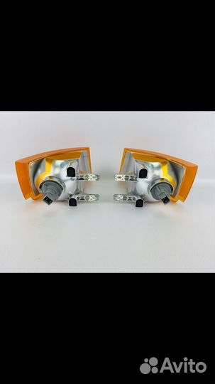 Указатели поворотов ваз 2110 желтые Новый