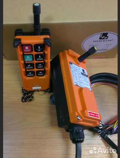 Радиоупpавление кранами сеpии Тelеcrane