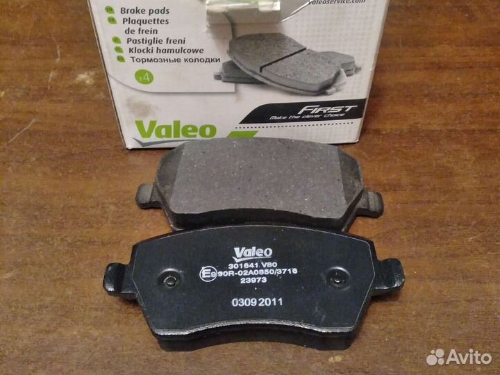 Колодки тормозные передние renault nissan mercedes