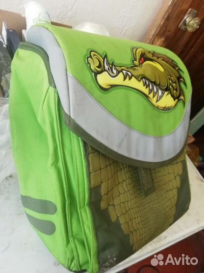 Рюкзак школьный