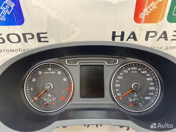 Щиток приборов Audi Q3 8UB cczc 2012