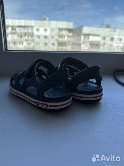 Сандалии crocs c5