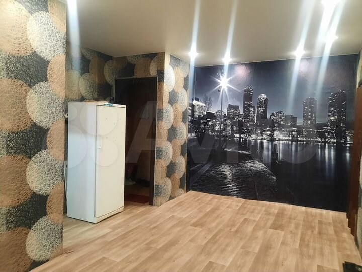 2-к. квартира, 42,7 м², 2/5 эт.