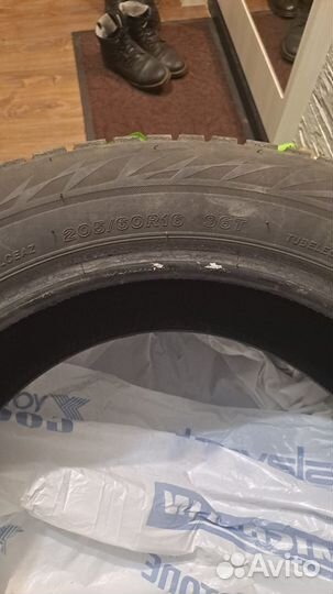 Bridgestone Blizzak Ice 205/60 R16 96T