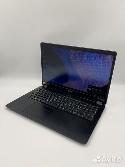 Свежий, мощный ноутбук (ssd 1 tb/ i3/ 8 гб)
