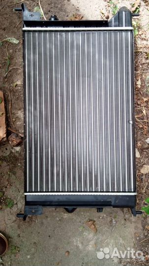 Радиатор охлаждения на opel vektra B
