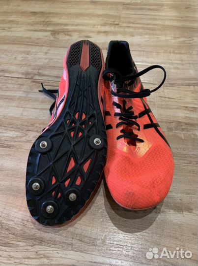 Шиповки asics