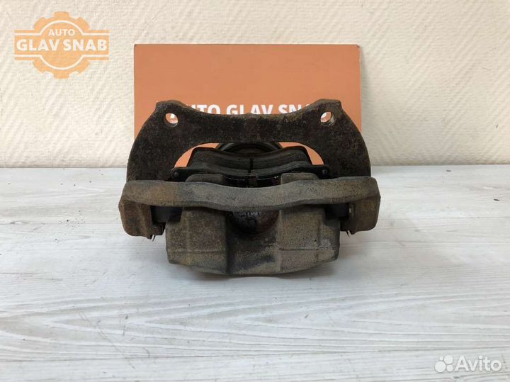 Суппорт передний правый Opel Astra J