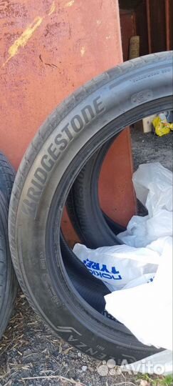 Bridgestone Alenza 001 255/45 R20