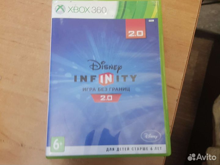 Фигурки и диск Инфинити