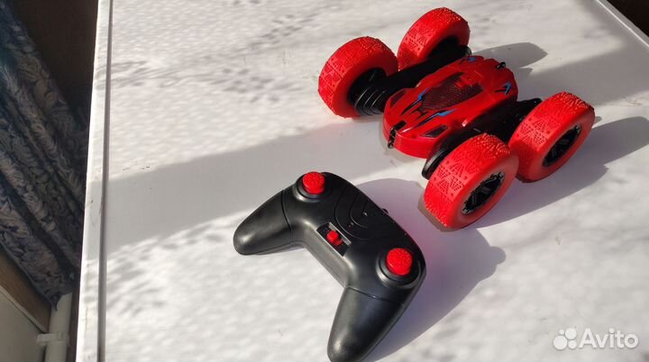 Машинка перевертыш на радиоуправлении