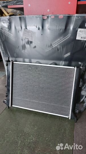 Радиатор водяной МКПП Hyundai Solaris 2015