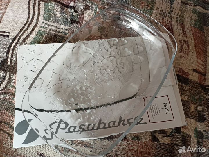 Блюдо стеклянное новое