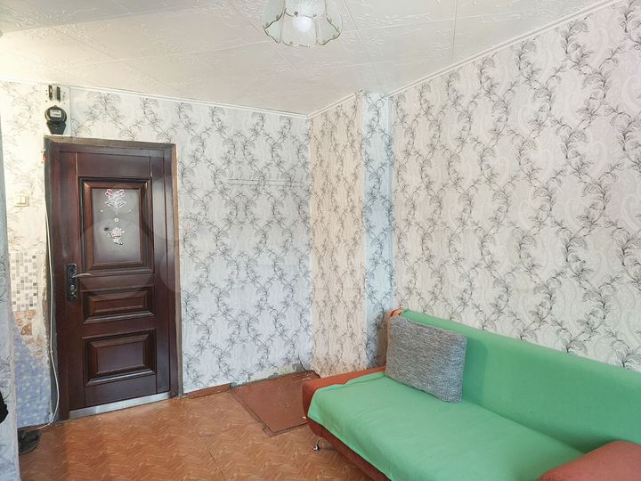 Комната 11,8 м² в 5-к., 2/5 эт.