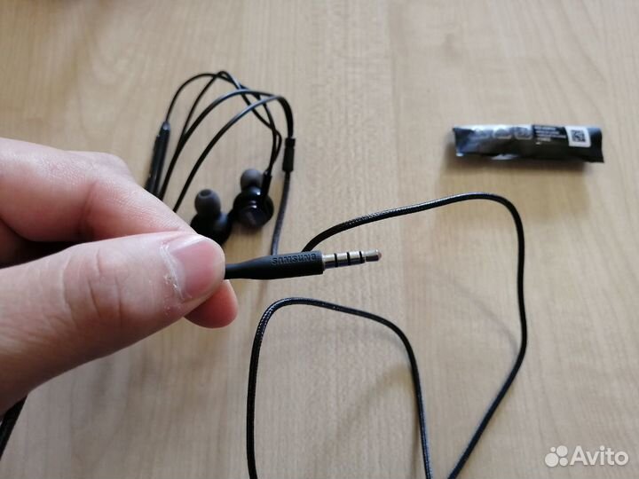 Наушники AKG от samsung