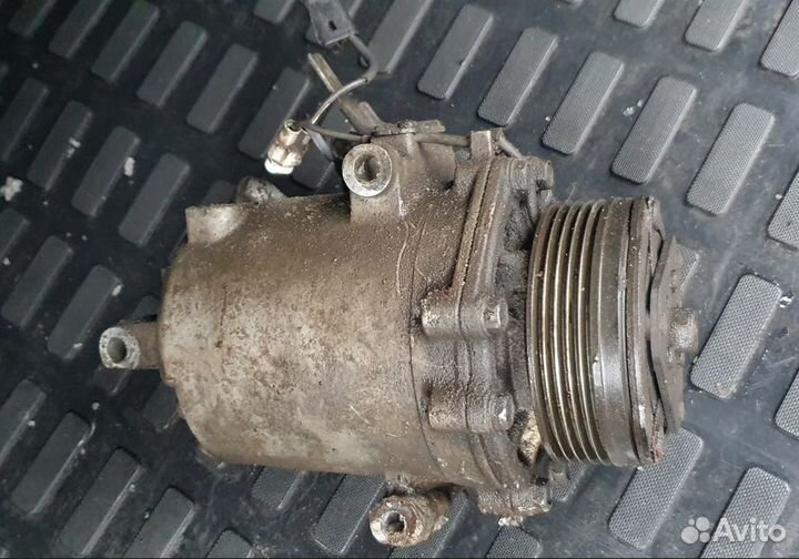 Компрессор кондиционера Mitsubishi Lancer X Лансер