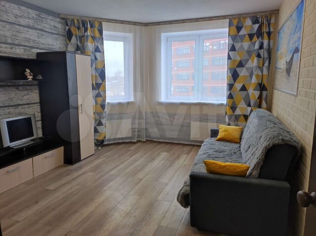 1-к. квартира, 43 м², 8/17 эт.