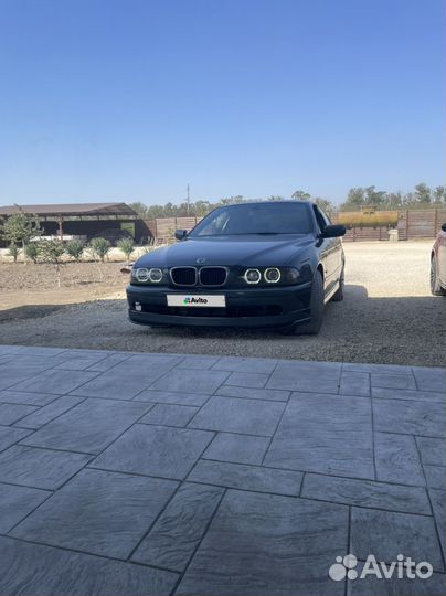 BMW 5 серия 2.5 МТ, 2002, 121 000 км