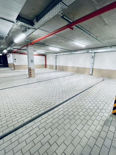 Машиноместо, 17 м²