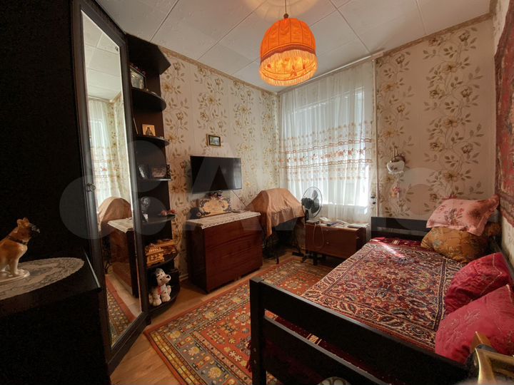 3-к. квартира, 57 м², 3/5 эт.