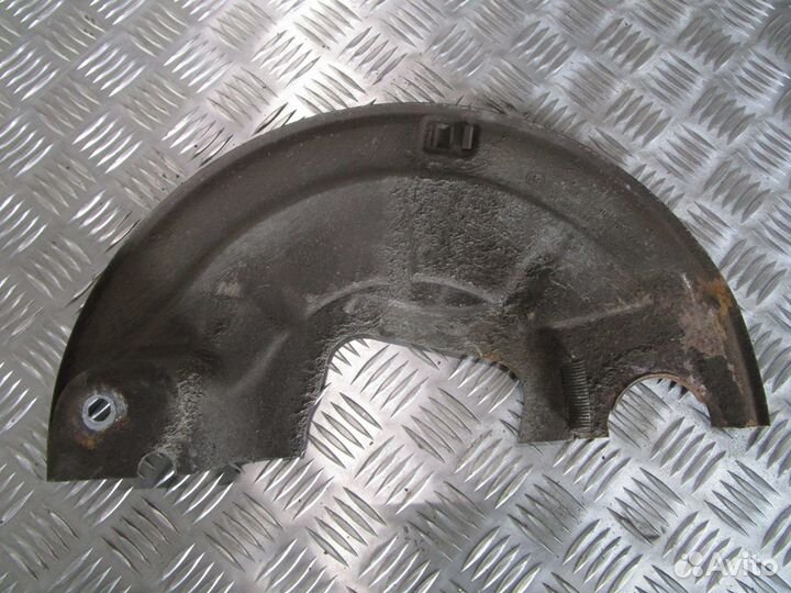 Пыльник тормозного барабана BPW 0301071940