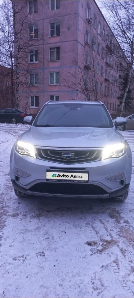 Geely Atlas: фото владельца
