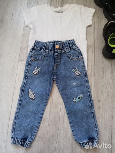Джинсы для мальчика 4-5 лет