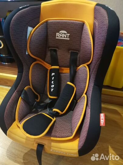Детское кресло для авто