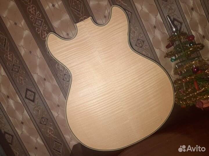 Корпус электрогитары