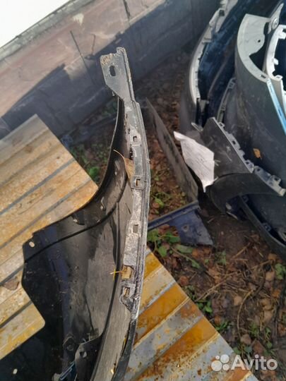 Бампер передний Nissan Qashqai 1 J10 2010-2013