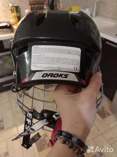 Шлем хоккейный