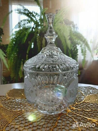 Конфетница хрустальная Bohemia