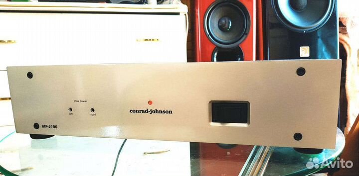 Усилитель мощности Conrad - johnson MF-2100 220В