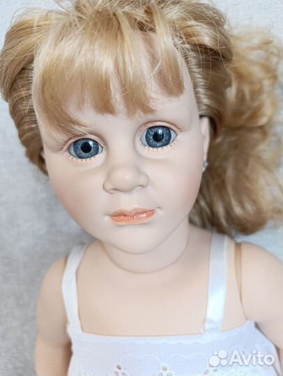 Коллекционная виниловая кукла fiba Италия