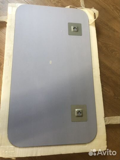 Зеркало для ванной с полочкой