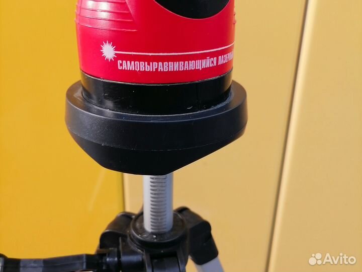 Т) Лазерный уровень matrix